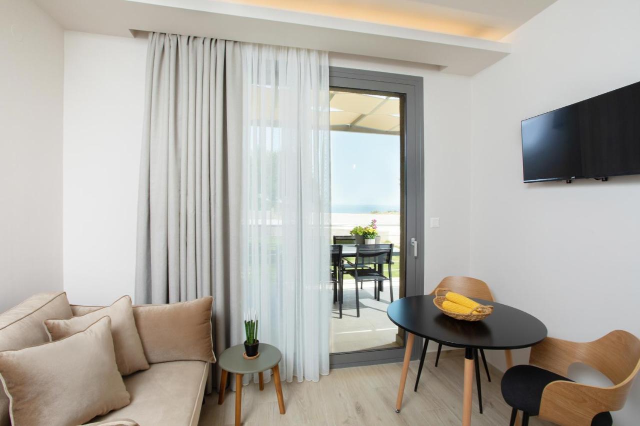 Alikon Adult-Only Aparthotel Неос Мармарас Екстериор снимка
