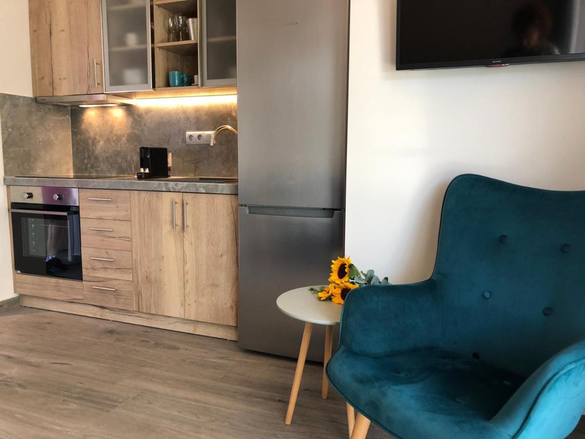 Alikon Adult-Only Aparthotel Неос Мармарас Екстериор снимка