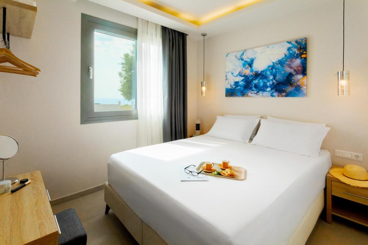 Alikon Adult-Only Aparthotel Неос Мармарас Екстериор снимка