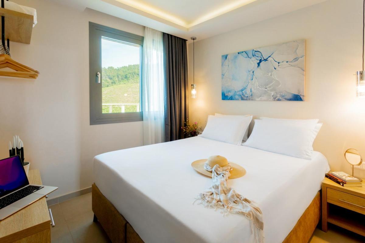 Alikon Adult-Only Aparthotel Неос Мармарас Екстериор снимка