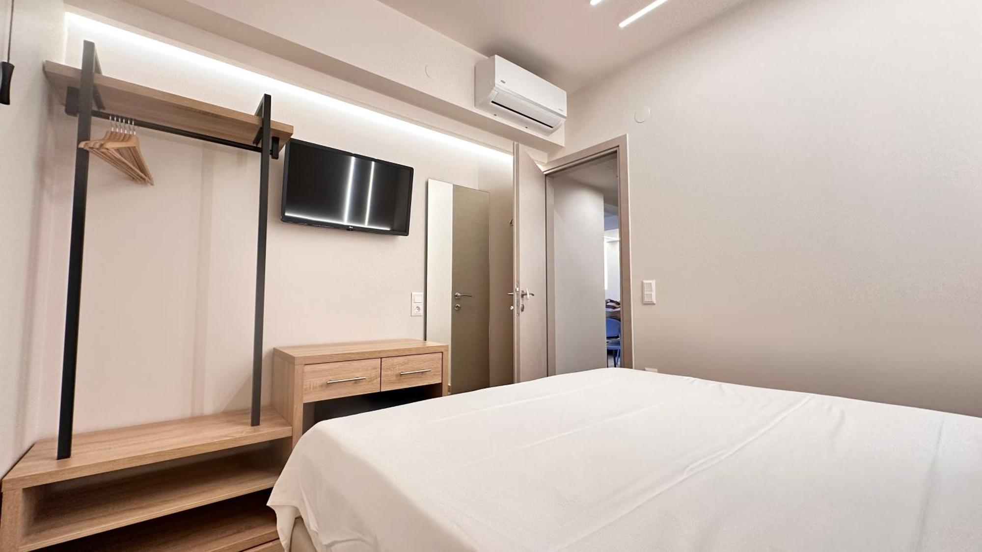 Alikon Adult-Only Aparthotel Неос Мармарас Екстериор снимка